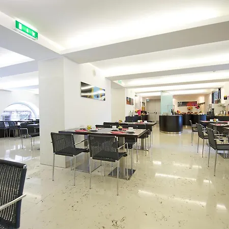 Mercure Centro Palazzo Dolci 4*