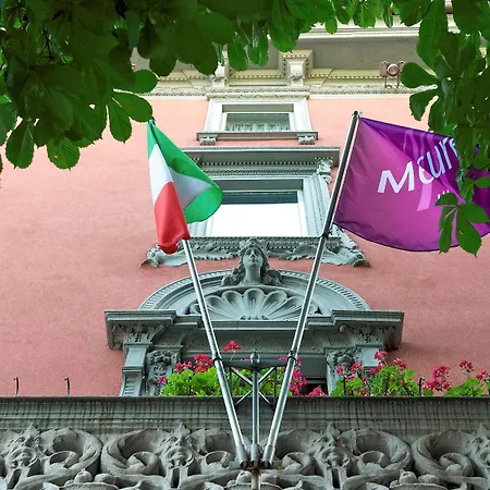 Hotel Mercure Centro Palazzo Dolci 4*
