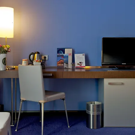 호텔 머큐어 센트로 팔라초 돌치 4*