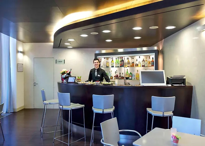贝加莫中心多尔斯宫美居酒店 酒店 4*
